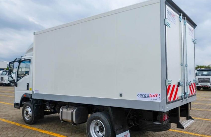 How much is Sinotruk HOWO H2 Truck for sale in Kenya