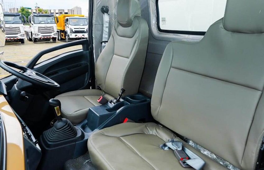 How much is Sinotruk HOWO H2 Truck for sale in Kenya