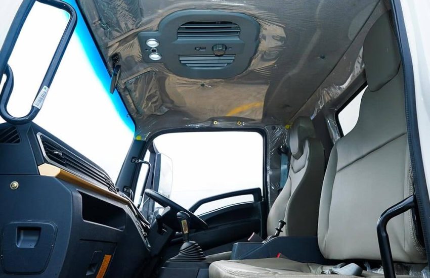 How much is Sinotruk HOWO H2 Truck for sale in Kenya