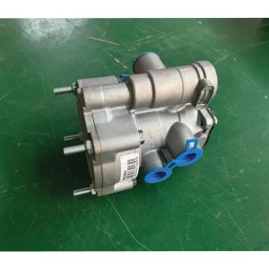Sinotruk Howo Trailer Brake Control Valve for sale | Spare Parts
